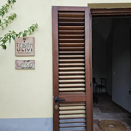 Tenuta Degli Ulivi - Dimora Contadina Holiday home Montecorvino Rovella