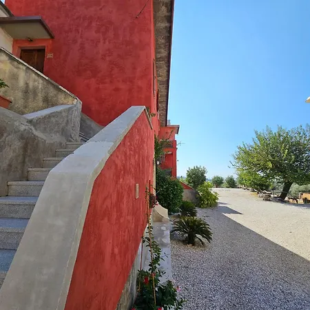 Holiday home Tenuta Degli Ulivi - Dimora Contadina Montecorvino Rovella