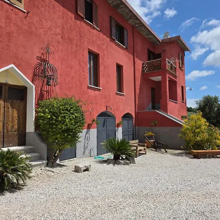 Tenuta Degli Ulivi - Dimora Contadina Holiday home Montecorvino Rovella