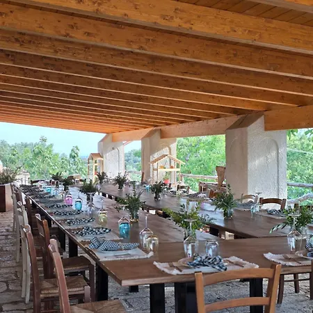 Tenuta Degli Ulivi - Dimora Contadina Tatil Evi *